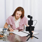Kit Pentru Vlogging 4 in 1: Trepied, Lampă LED, Microfon și Telecomandă - 5