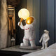 Veioză LED Copii Astronaut cu Glob Lunar, Rășină, 43 cm